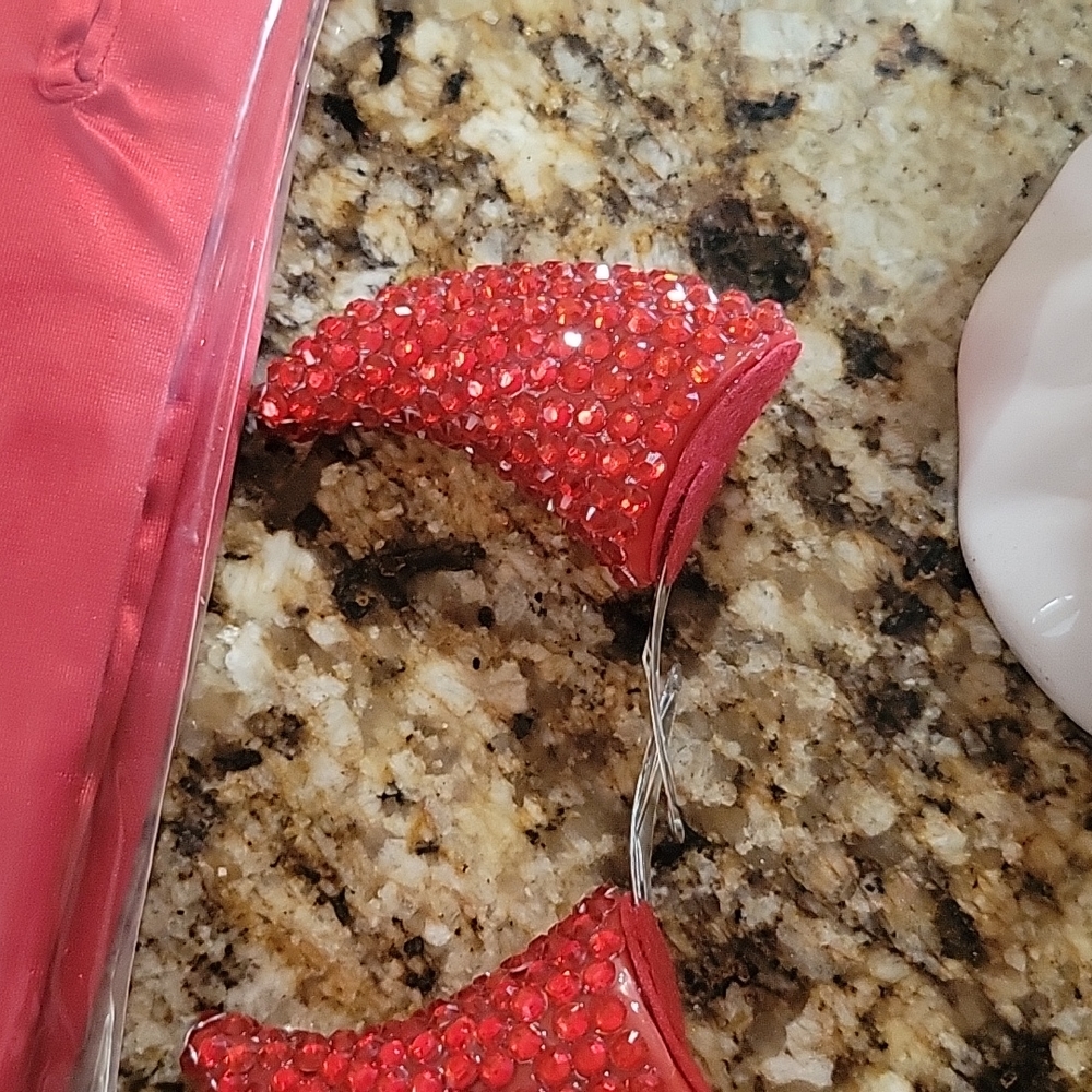 Devils Costume - image 3